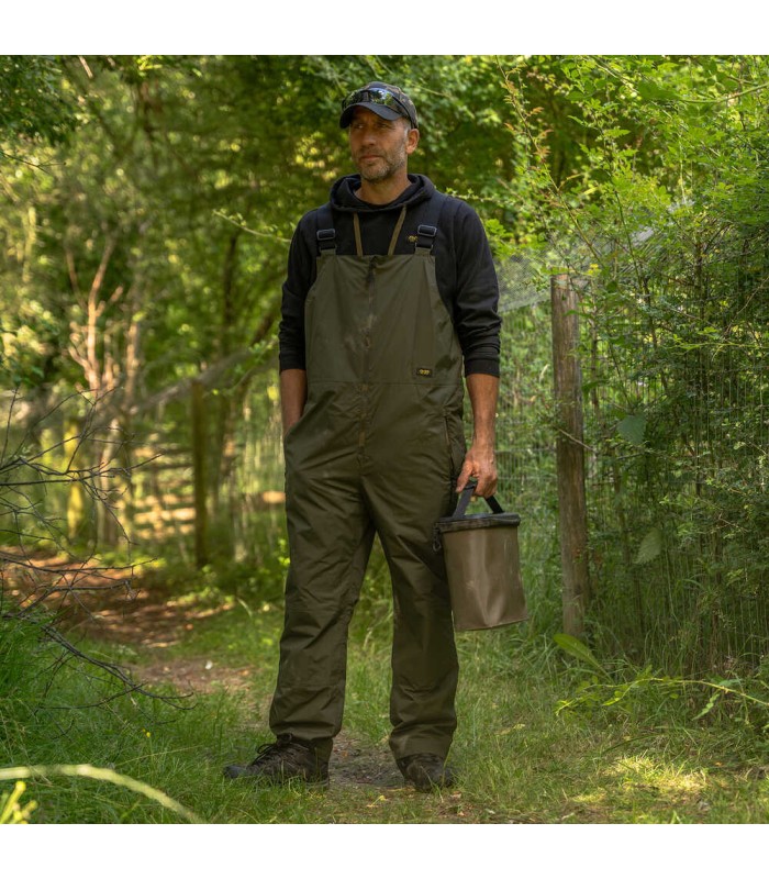 Avid Carp Revolve Waterproof Suit
