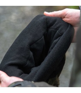 Avid Carp Black and Camo Bobble Hat