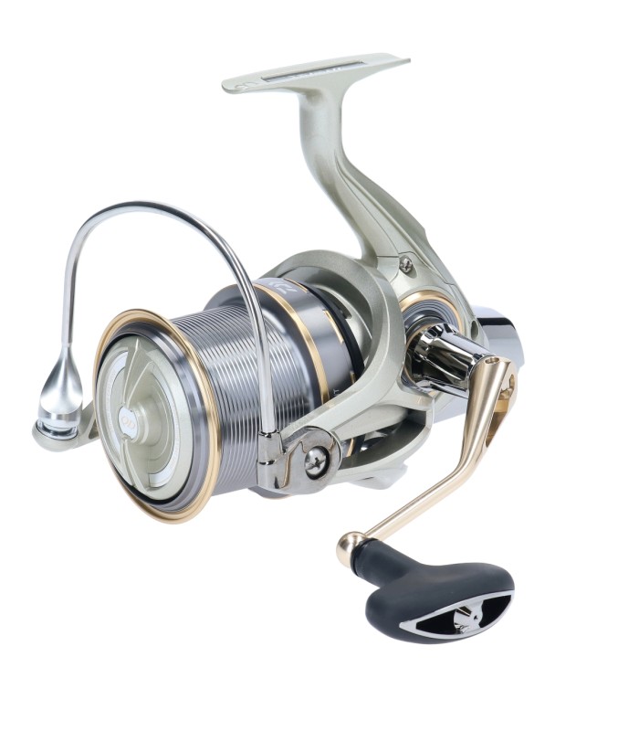 Daiwa 20 Emblem Surf Light 35 SCW QD-P