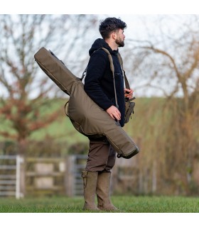 Avid RVS 10ft Retractable 3-Rod Bag