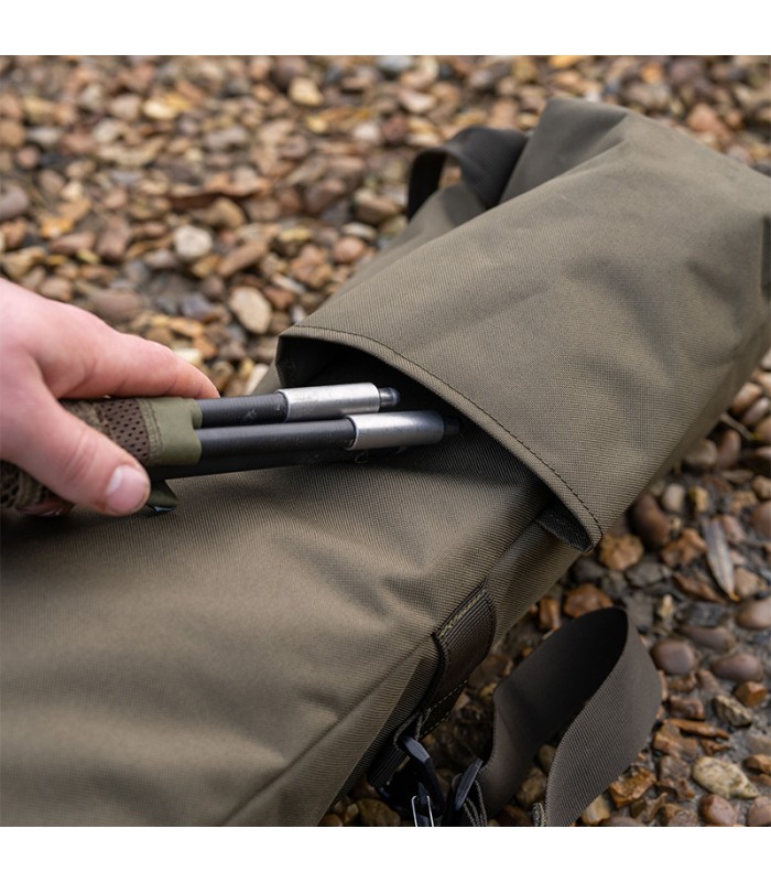 Avid RVS 10ft Retractable 3-Rod Bag