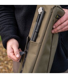 Avid RVS 10ft Retractable 3-Rod Bag