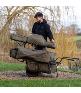 Avid RVS 10ft Retractable 3-Rod Bag